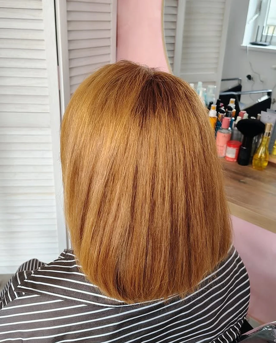 Medeno blond farba a strih